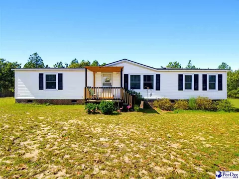 139 Hillcrest Ln, Mcbee, SC 29101