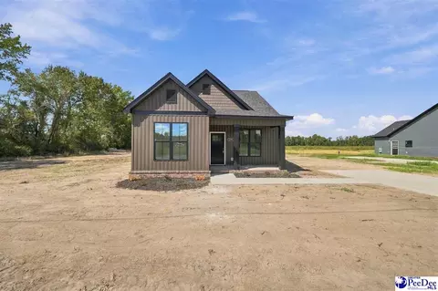 1701 Darlington St, Timmonsville, SC 29161