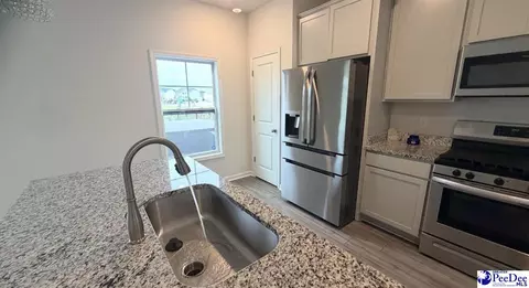 Kitchen - 1068 Summer Duck Loop, Florence, SC 29501 photo 2 of 2