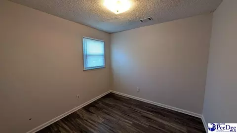 700 Unit B2 Clement St, Florence, SC 29501 photo 5