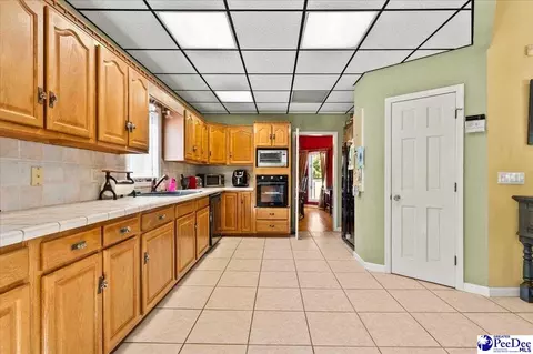 Kitchen - 467 Cane Mill Crossing Rd, Patrick, SC 29584 photo 3 of 5