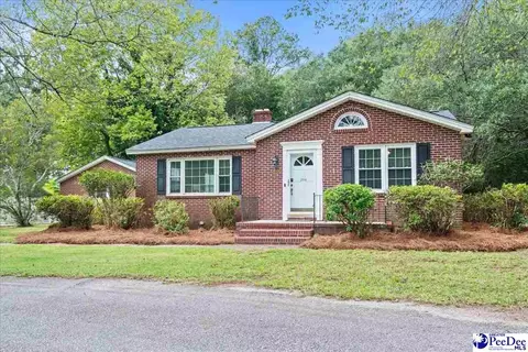 204 Pecan Dr, Hartsville, SC 29550