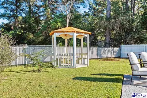 Exterior - 2305 Darden Dr, Florence, SC 29501 photo 9 of 11