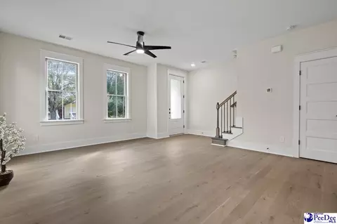 Living - 129 E Pne, Florence, SC 29506 photo 2 of 2