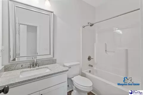 Bath - 3609 Malabar St, Florence, SC 29501 photo 4 of 4