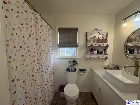 Bath - 1322 Jackson Ave, Florence, SC 29501 photo 3 of 4