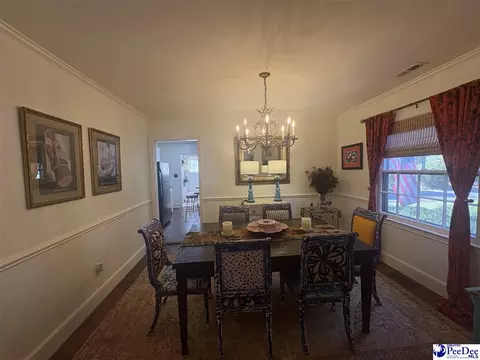Dining - 1322 Jackson Ave, Florence, SC 29501 photo 1 of 6