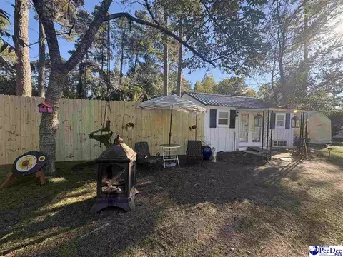 Exterior - 1322 Jackson Ave, Florence, SC 29501 photo 9 of 10