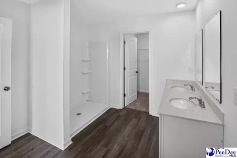 Bath - 237 Iverson Dr, Florence, SC 29506 photo 1 of 1