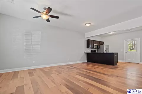 Living - 3552 Texas Rd UNIT B, Florence, SC 29501 photo 1 of 3
