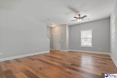 Living - 3552 Texas Rd UNIT B, Florence, SC 29501 photo 3 of 3