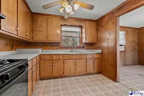 Kitchen - 2120 Rufus Ct, Fork, SC 29543 photo 2 of 2