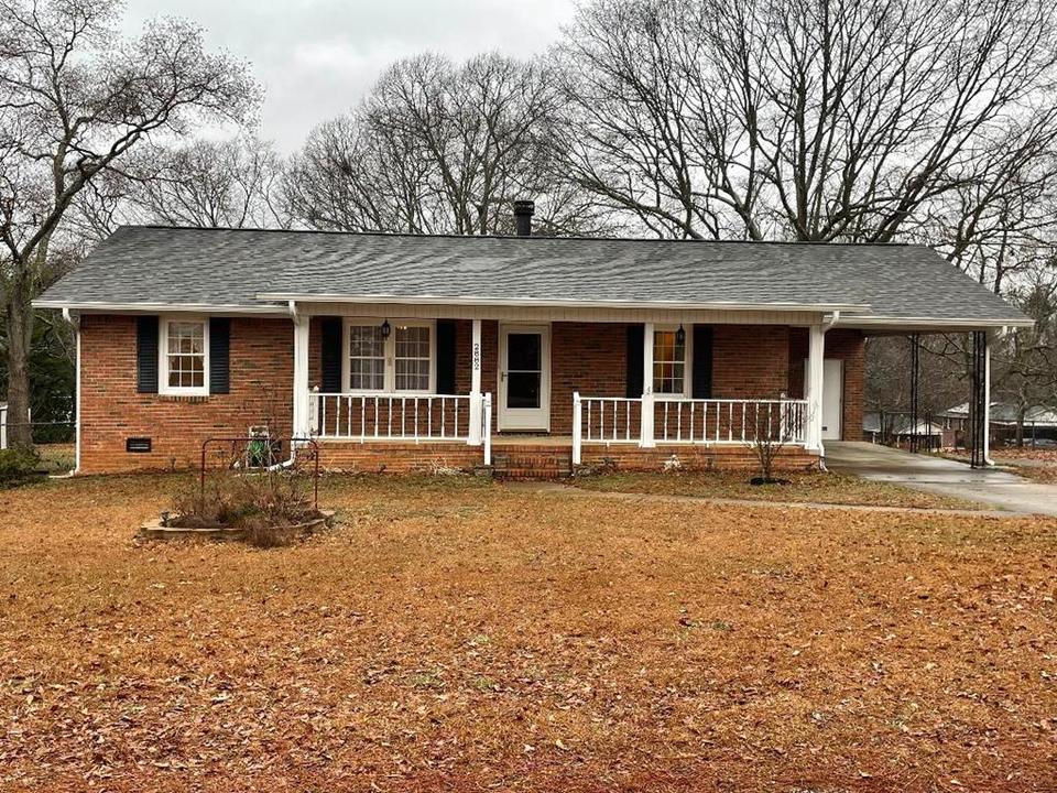 2882 Coachwood Ln, Dalzell, SC 29040 13 Photos MLS 150370 Movoto