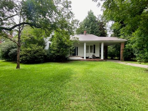680 Hampton, Elloree, SC 29047 photo 1
