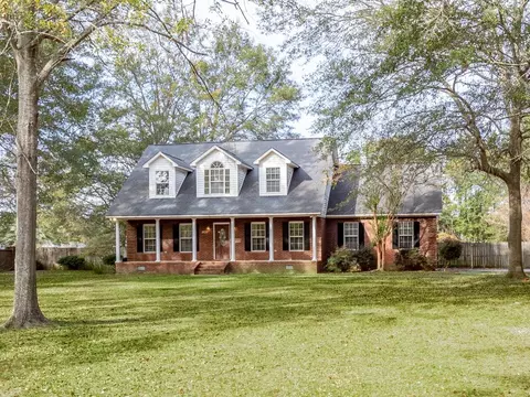 1835 Hideaway Dr, Sumter, SC 29154 photo 1
