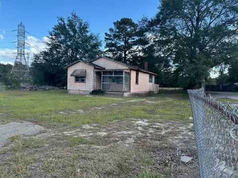274 E Red Bay Rd, Sumter, SC 29150 photo 1
