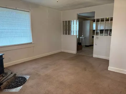 Living - 1796 Kolb Rd, Sumter, SC 29150 photo 2 of 3