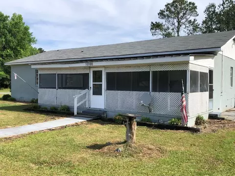 1005 Lesane Pressley Ln, Lynchburg, SC 29080