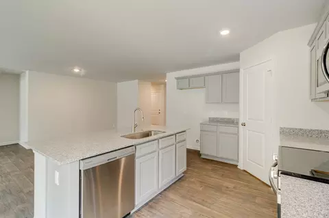 545 E Brewington Rd, Sumter, SC 29153 photo 9