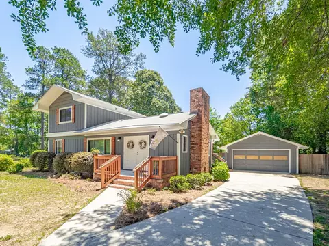 Exterior - 1214 Devonshire Dr, Sumter, SC 29154 photo 12 of 14