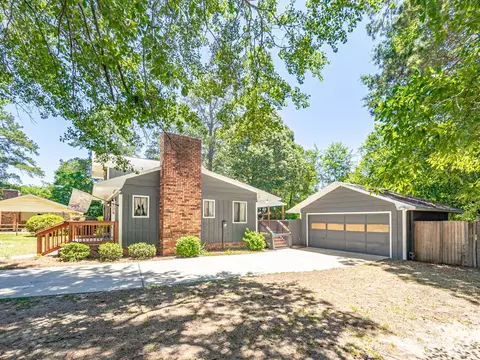 Exterior - 1214 Devonshire Dr, Sumter, SC 29154 photo 14 of 14