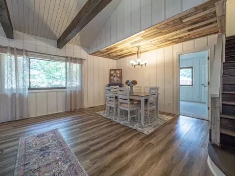 Dining - 1214 Devonshire Dr, Sumter, SC 29154 photo 2 of 3