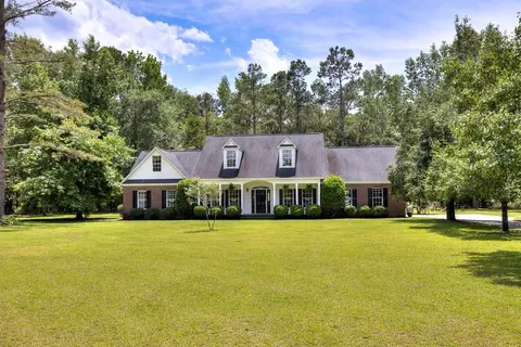 3690 Winfield Dr, Sumter, SC 29153