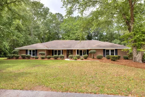 Exterior - 1004 Heather Ln, Sumter, SC 29154 photo 3 of 13