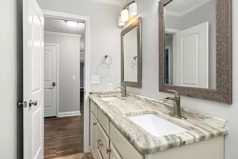 Bath - 1004 Heather Ln, Sumter, SC 29154 photo 7 of 9