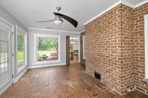 Exterior - 1004 Heather Ln, Sumter, SC 29154 photo 5 of 13