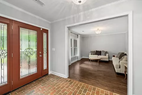 Entry Way - 1004 Heather Ln, Sumter, SC 29154 photo 1 of 5