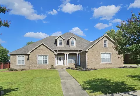 1945 Currituck Dr, Sumter, SC 29153