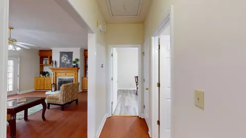 Entry Way - 30 Mere Ct, Sumter, SC 29150 photo 2 of 5