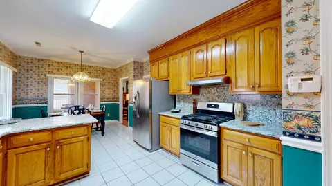Kitchen - 30 Mere Ct, Sumter, SC 29150 photo 2 of 3