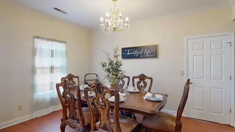 Dining - 30 Mere Ct, Sumter, SC 29150 photo 1 of 3