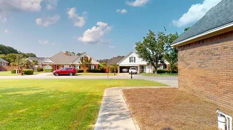Exterior - 30 Mere Ct, Sumter, SC 29150 photo 2 of 3