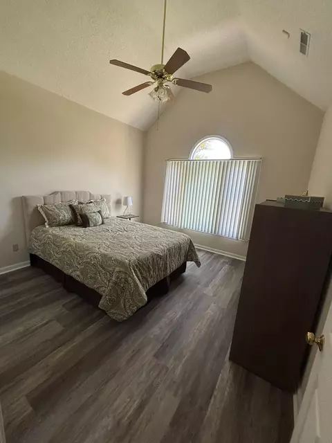 Bedroom - 30 Mere Ct, Sumter, SC 29150 photo 2 of 7