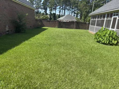 Exterior - 30 Mere Ct, Sumter, SC 29150 photo 4 of 5