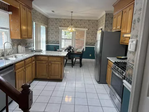 Kitchen - 30 Mere Ct, Sumter, SC 29150 photo 1 of 4