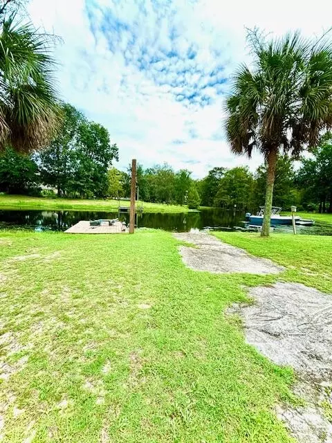 2642 Francis Marion Blvd, Summerton, SC 29148