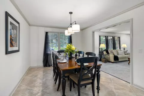 Dining - 2 Robbins Ave, Sumter, SC 29150 photo 1 of 2