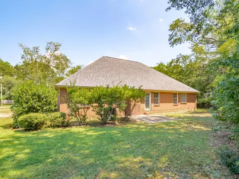 Exterior - 70 Pinnacle Ct, Sumter, SC 29154 photo 7 of 7
