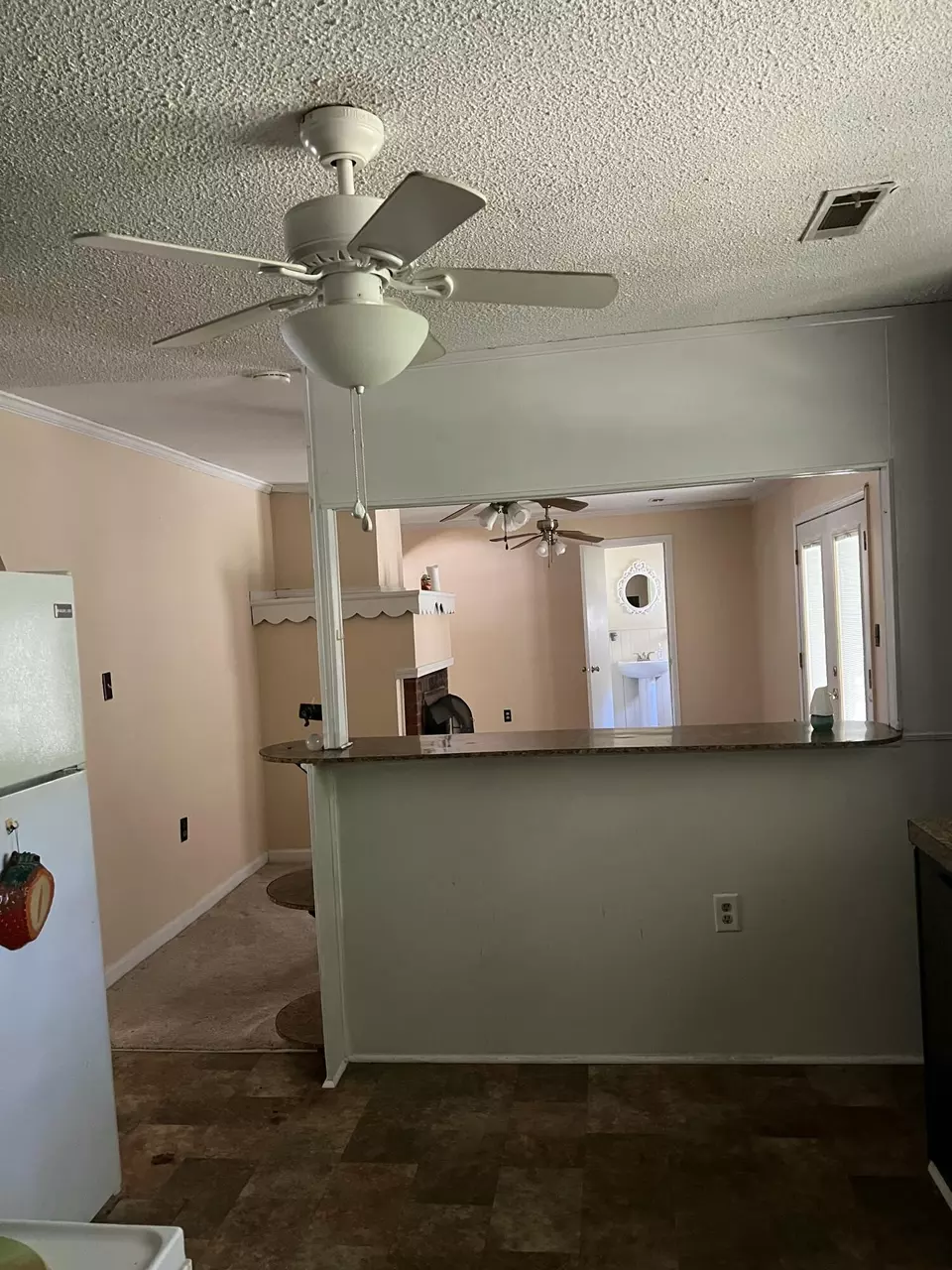 Kitchen - 209 Peterson Ln, Manning, SC 29102 photo 2 of 2