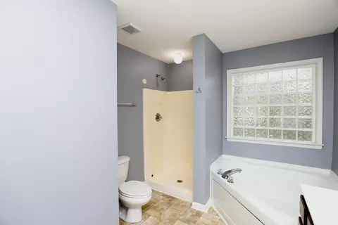 Bath - 1113 Chivalry St, Sumter, SC 29154 photo 3 of 7
