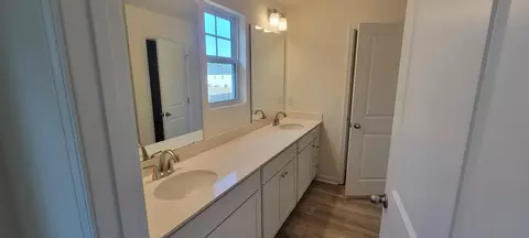 Entry Way - 1754 Canopy Dr, Sumter, SC 29150 photo 2 of 2