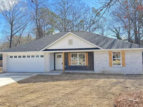 3125 Foxcroft Cir, Sumter, SC 29154