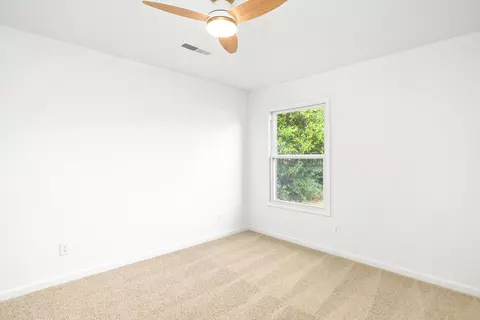 Bedroom - 2202 Gingko Dr, Sumter, SC 29150 photo 3 of 8