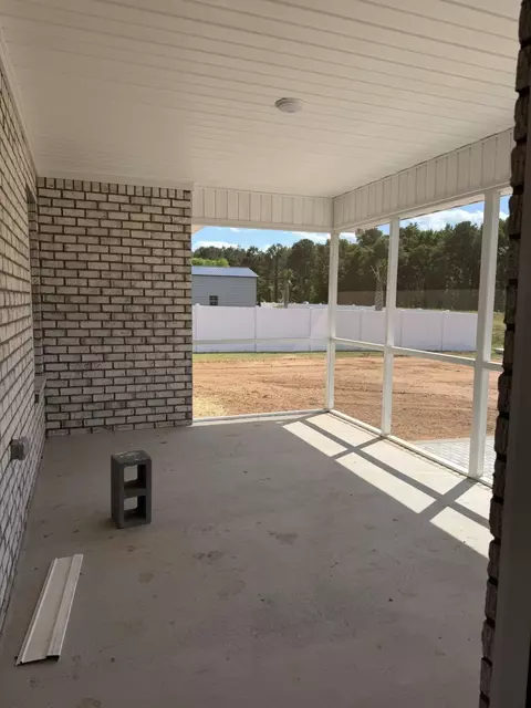 Exterior - 1230 Freeport Dr, Sumter, SC 29154 photo 4 of 8