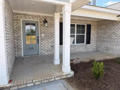 Exterior - 1230 Freeport Dr, Sumter, SC 29154 photo 3 of 8