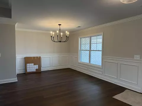 Living - 1230 Freeport Dr, Sumter, SC 29154 photo 2 of 3